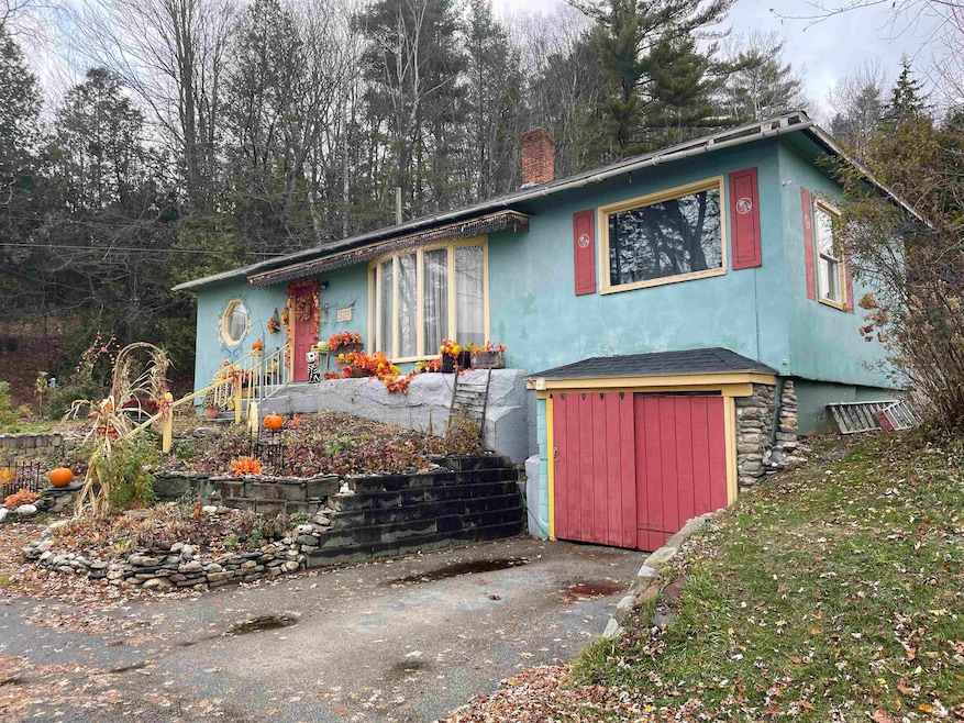 12 11th St, Berlin, NH 03570 - photo 1