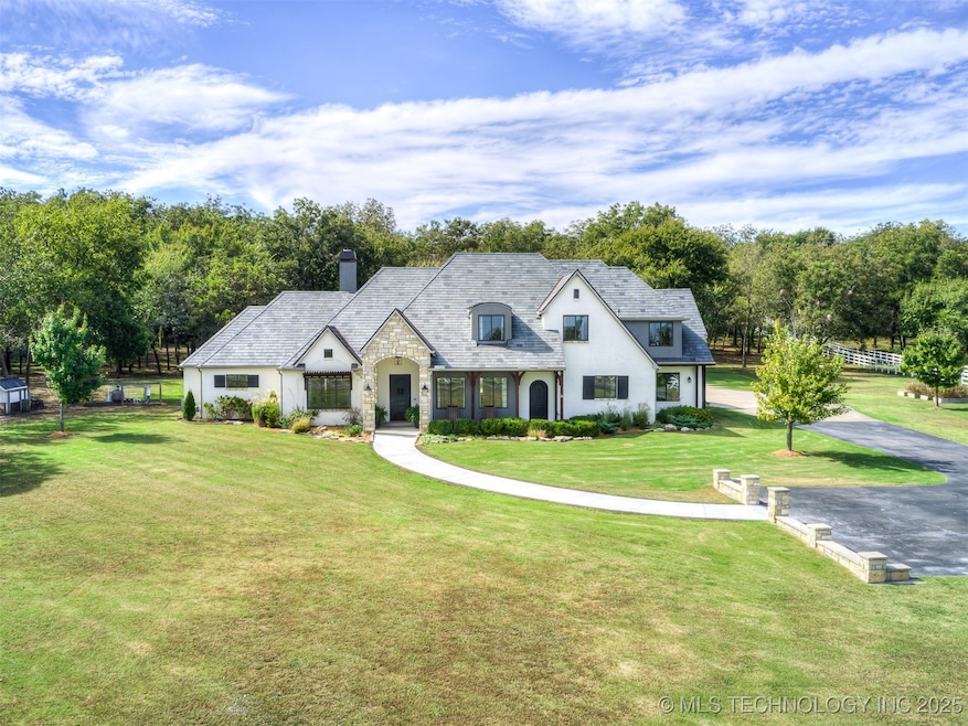 18038 S 27th East Ave, Mounds, OK 74047 - photo 1