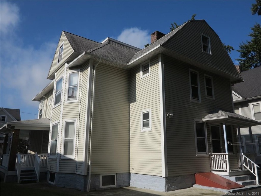 454 Colorado Ave, Bridgeport, CT 06605 - photo 1