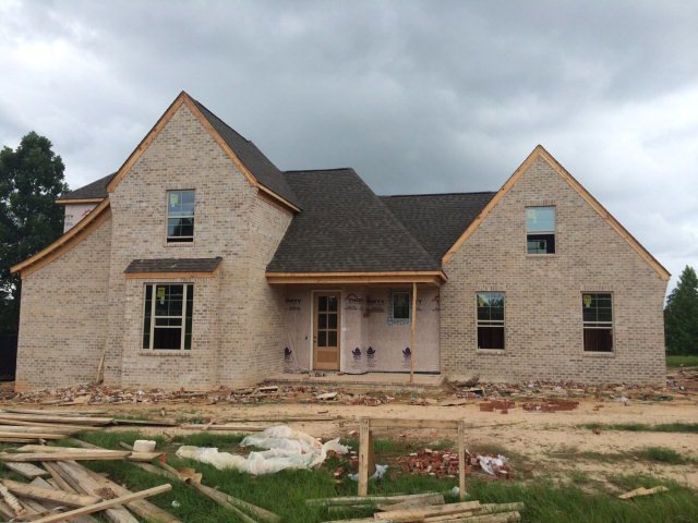 135 Lakes Dr N, Oxford, MS 38655 - photo 1