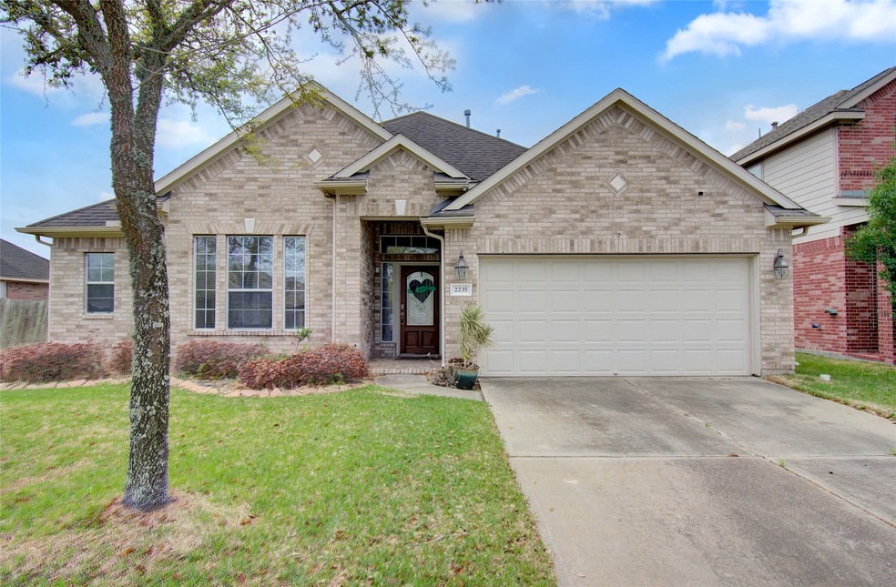 2235 Crescent Water, Rosenberg, TX 77471 - photo 1