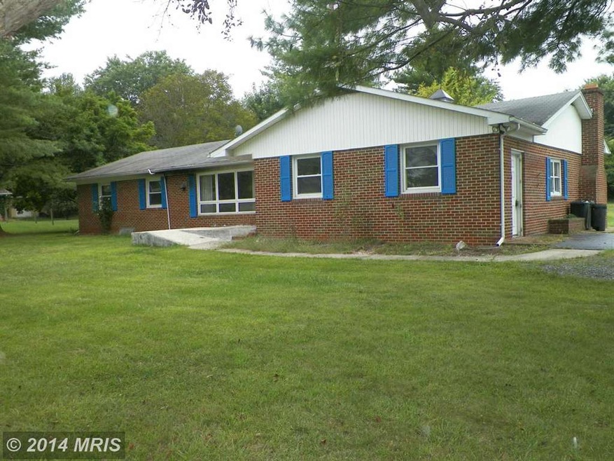 19 Hetzer Dr, Bunker Hill, WV 25413 - photo 1