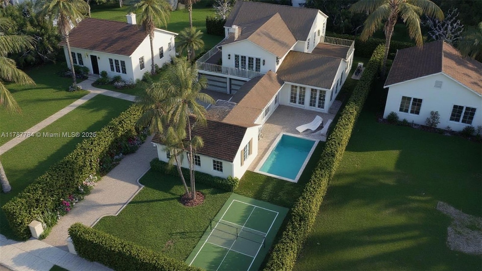 For Sale $2,500,000 • Co-Listing Agent