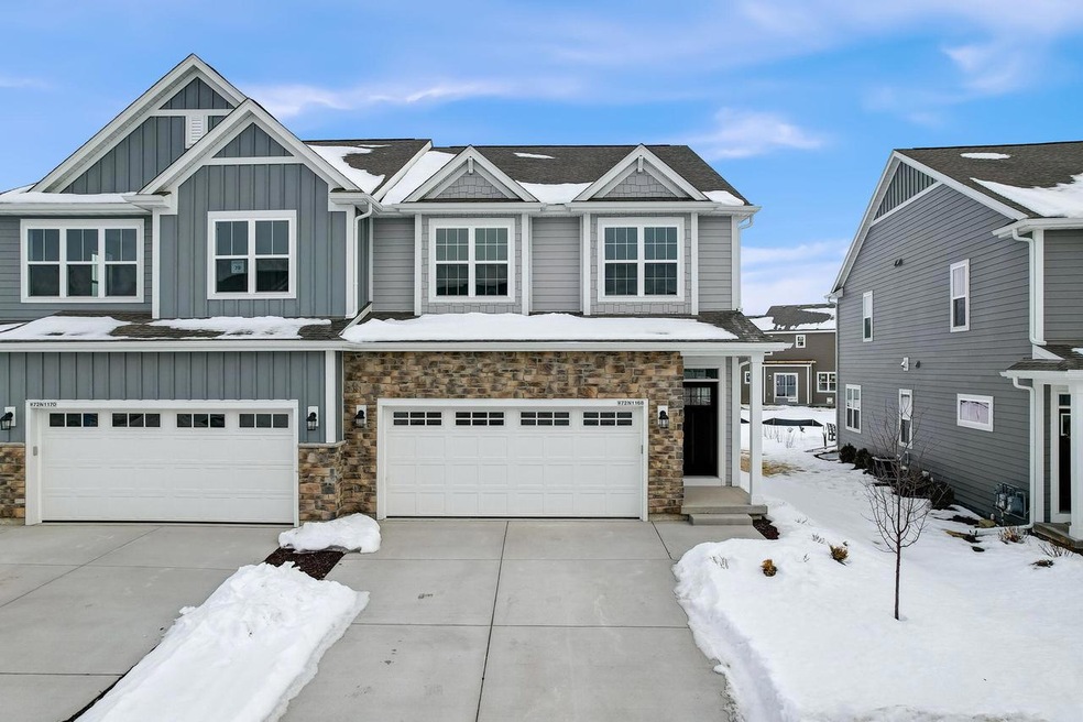 58-web-or-mls-N1168 Augusta Ln-058