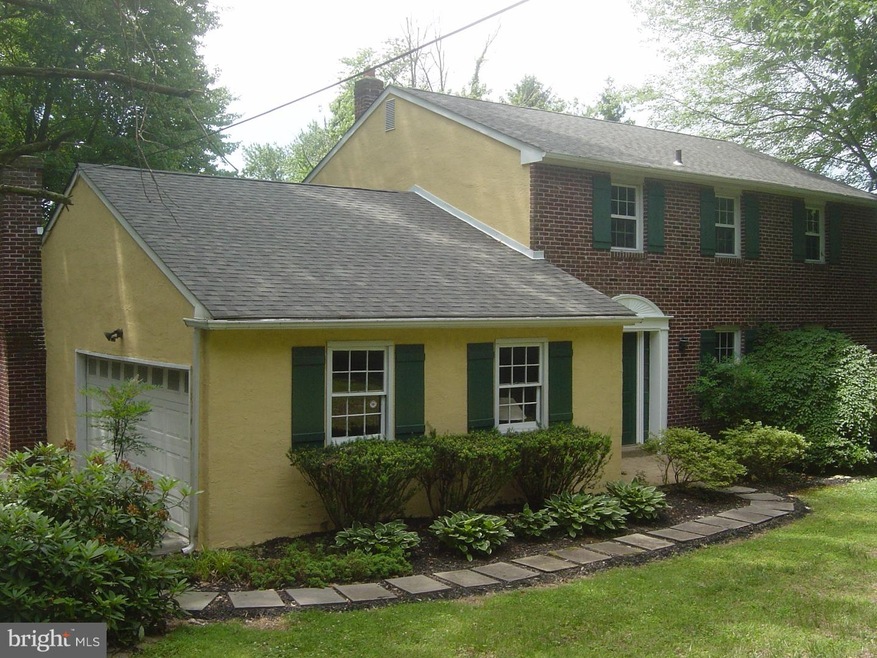 34 Green Creek Ln, Glen Mills, PA 19342 - photo 1