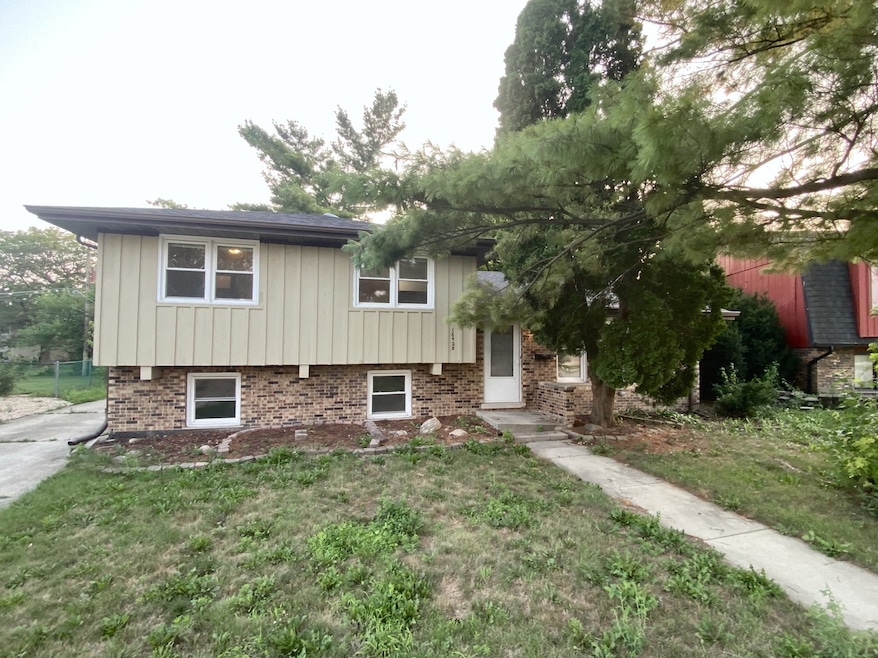 For Sale $232,000 • Co-Listing Agent