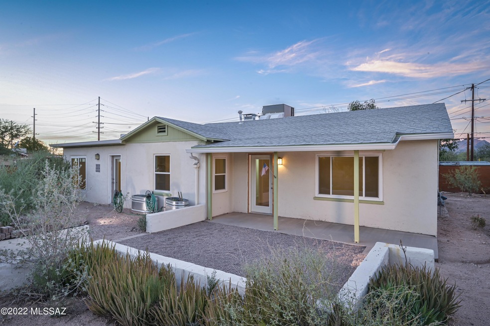 1125 E Spring St, Tucson, AZ 85719 - photo 1
