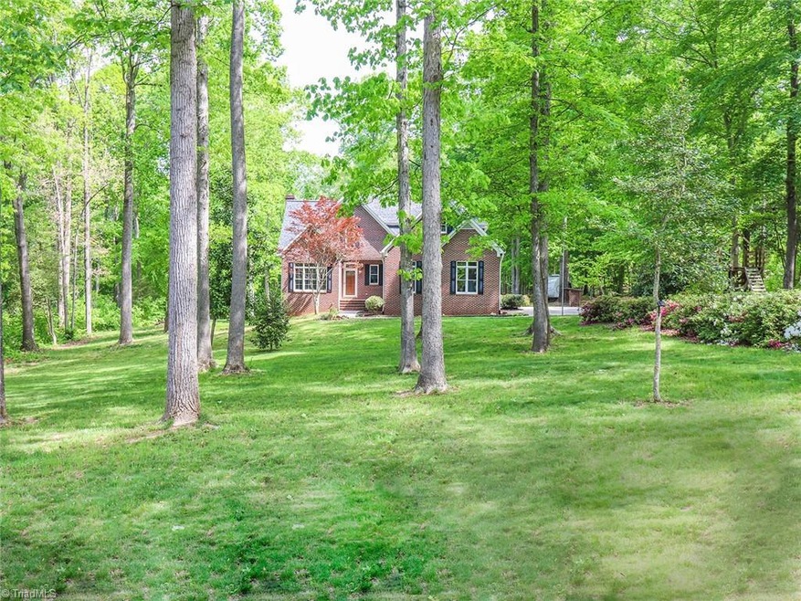 2936 Creekridge Dr, Asheboro, NC 27205 - photo 1