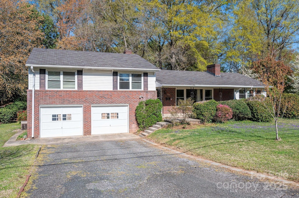 Sold $285,000