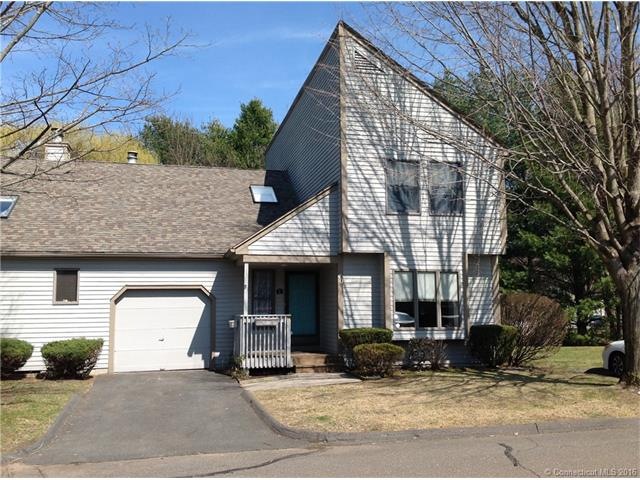 40 Elm Meadows End unit condo