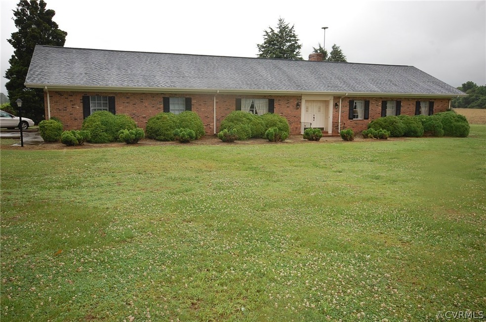 2711 River Stretch Rd, Dunnsville, VA 22454 - photo 1