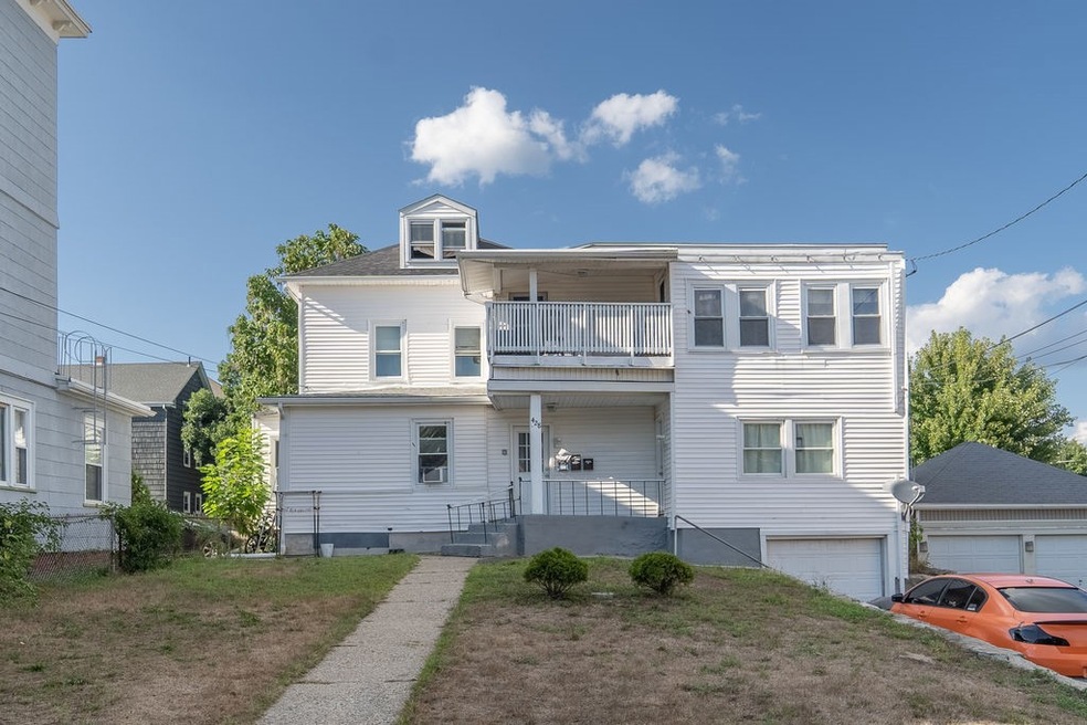 428 Elm St, Woonsocket, RI 02895 - photo 1