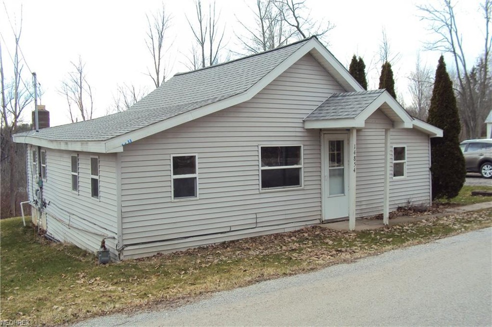 Welcome to 14854 Highview Dr., Newbury, Oh.  This 