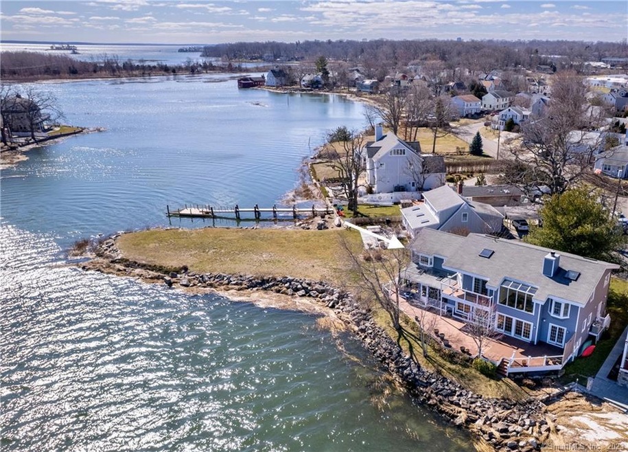 1 Seabreeze Place, Norwalk, CT 06854 - photo 1