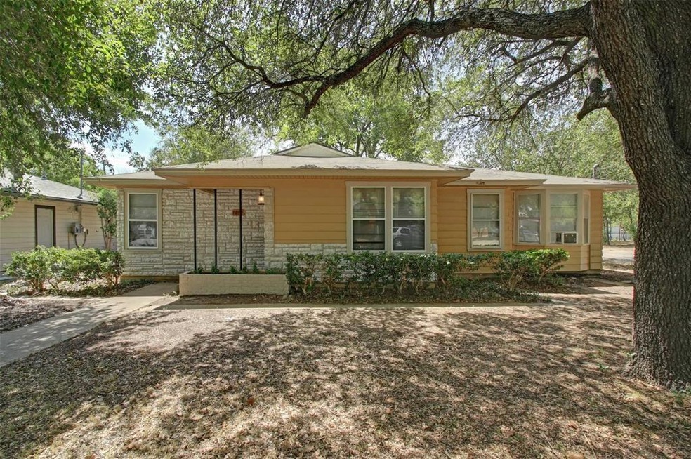 615 Marengo St, Cleburne, TX 76033 - photo 1