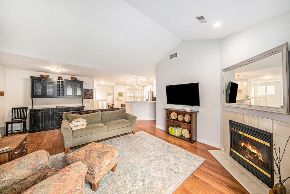 715 Creekstone Ln unit 46, Chelsea, MI 48118 - photo 1