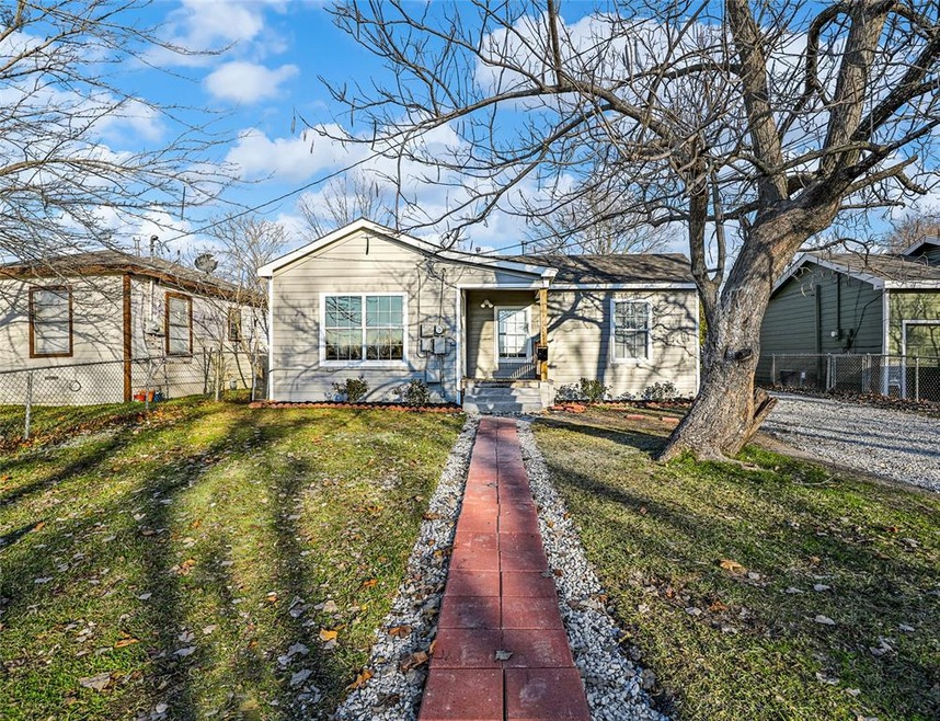 1415 N Luckett St, Sherman, TX 75090 - photo 1