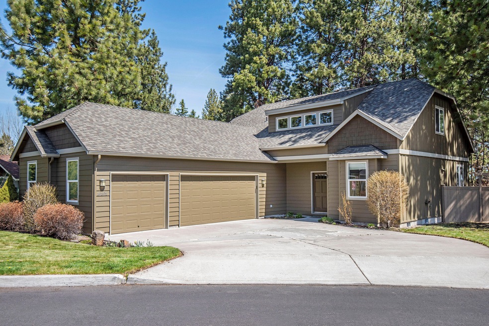 19591 Greatwood Loop, Bend, OR 97702 - photo 1