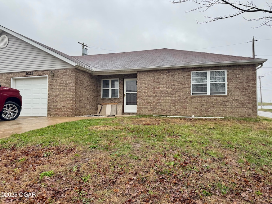 3025 S Jackson Ave, Joplin, MO 64804 - photo 1