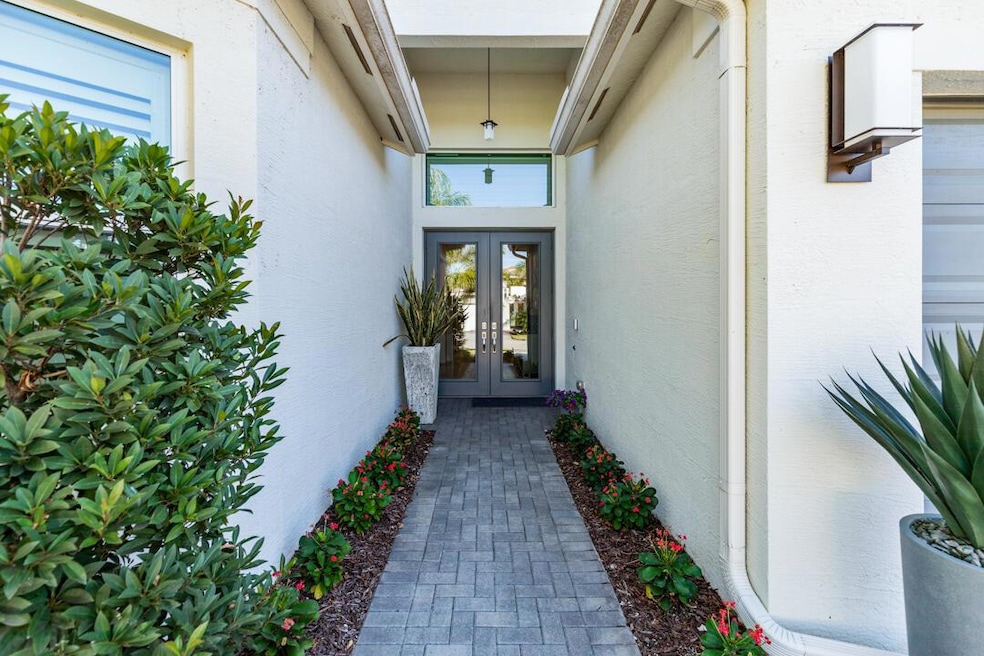 11991 SW Whitewater Falls Ct, Port St. Lucie, FL 34987 - photo 1