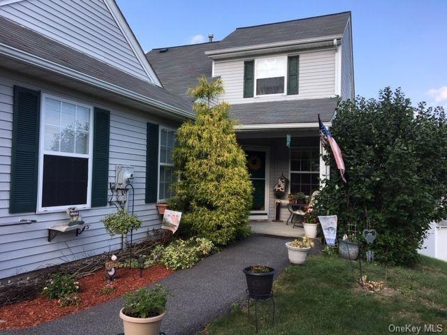 10 Larch Ct, Highland Mills, NY 10930 - photo 1