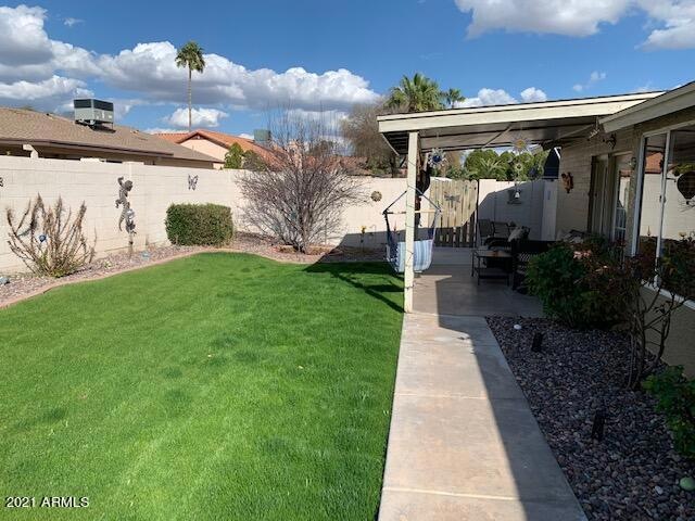 Rear private Yard