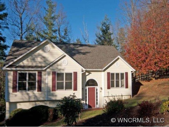 91 Forest Lake Dr, Asheville, NC 28803 - photo 1