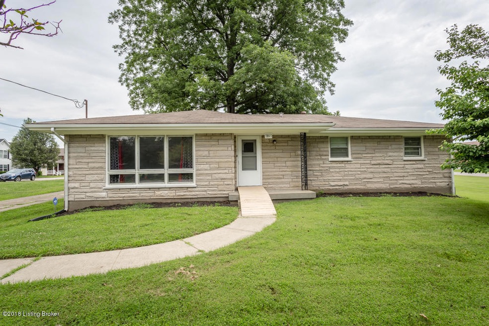 7807 Smyrna Pkwy, Louisville, KY 40228 - photo 1