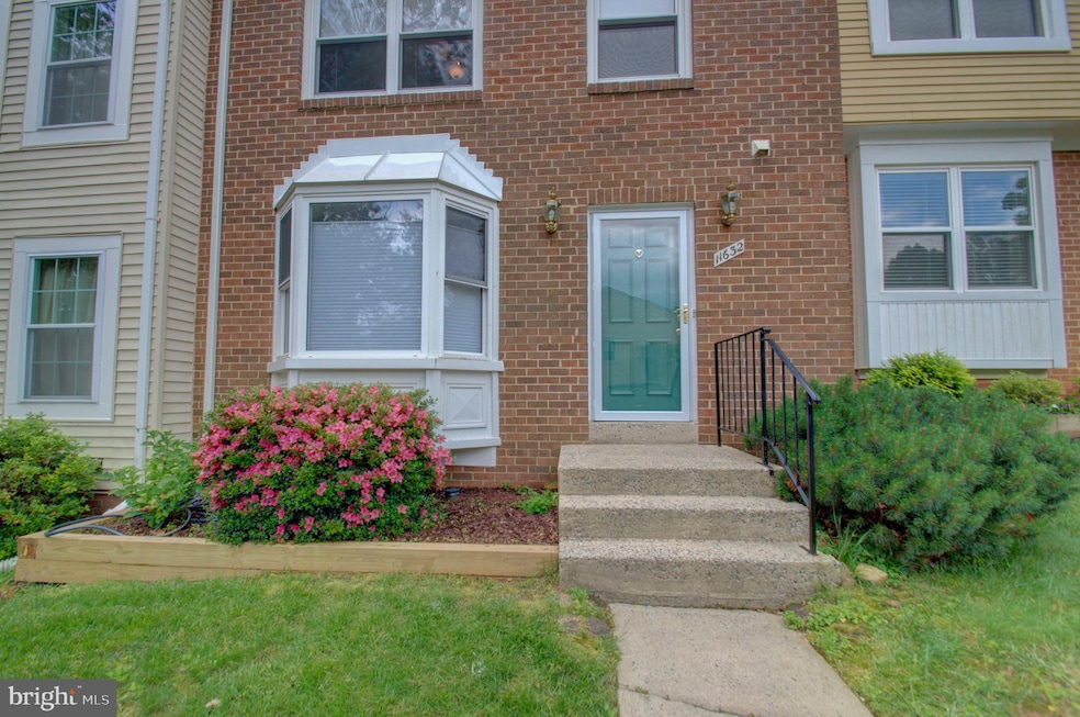 11632 Summer Oak Dr, Germantown, MD 20874 - photo 1