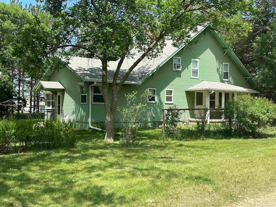 Pending $549,900 • Co-Listing Agent