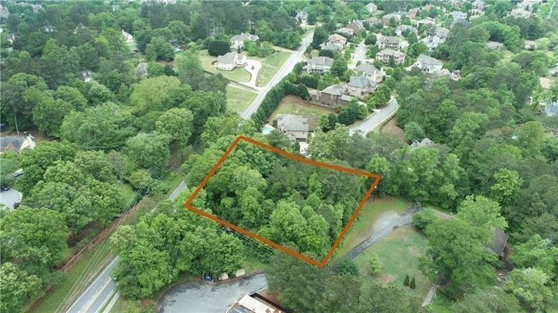 2793 Sewell Mill Rd, Marietta, GA 30062 - photo 1