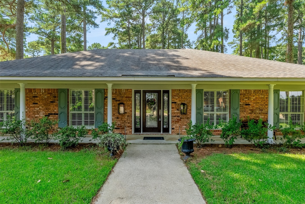 720 Cobblestone Dr, Shreveport, LA 71106 - photo 1