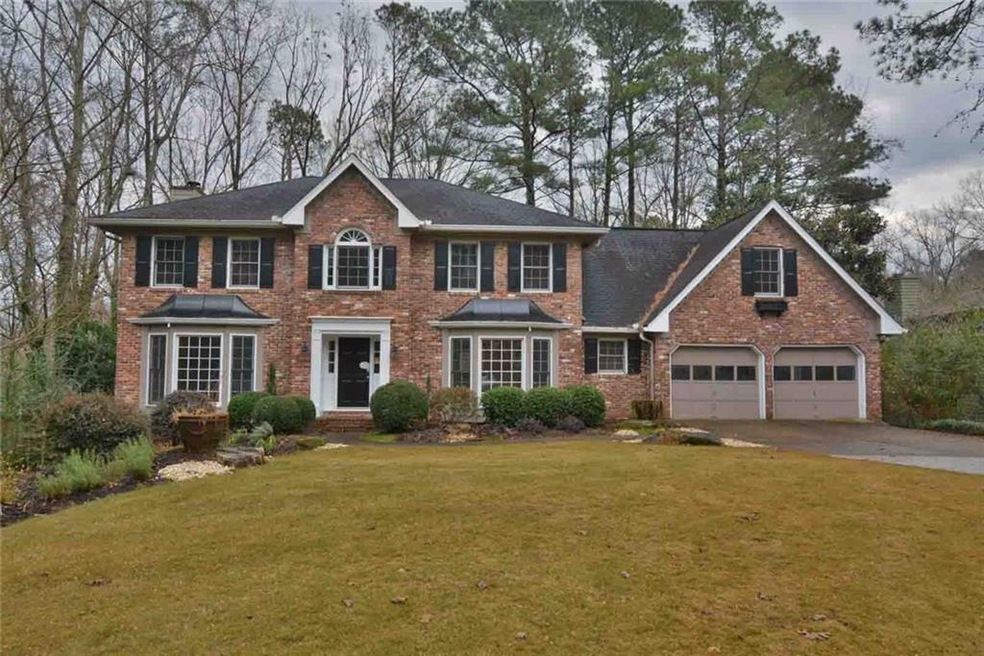 3905 Glenraven Ct NE, Roswell, GA 30075 - photo 1