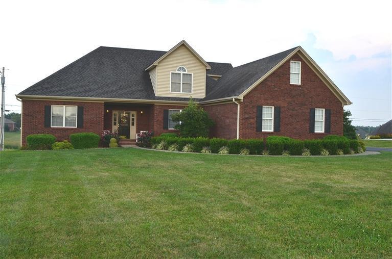 910 Oatfield Rd, Harrodsburg, KY 40330 - photo 1