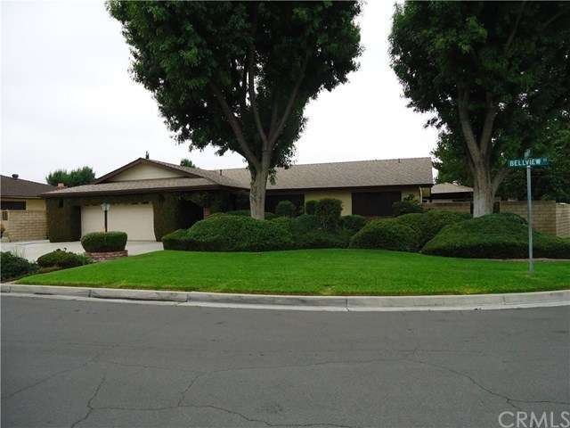 CORNER LOT