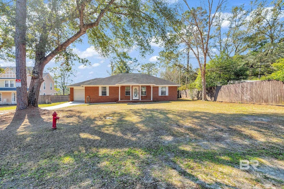 11252 Lark Ave, Fairhope, AL 36532 - photo 1