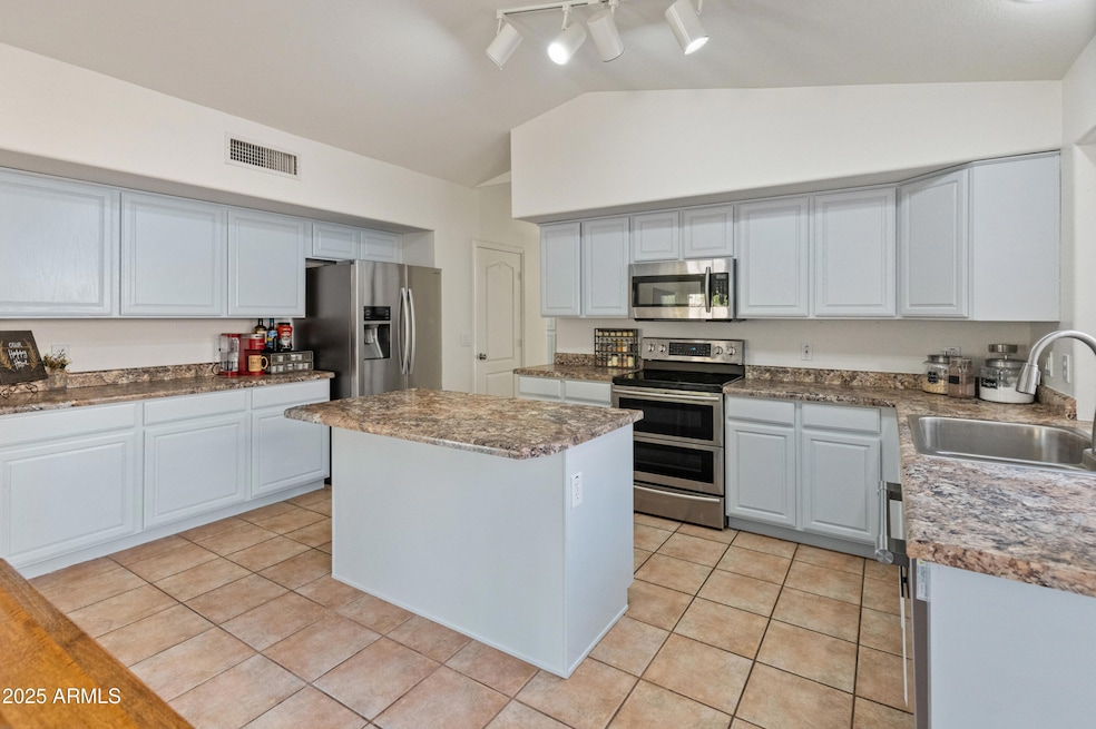20967 N 96th Ln-28