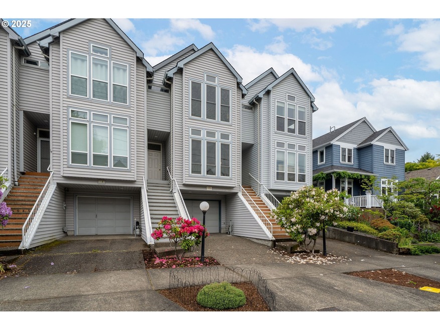 Sold $587,000 • Co-Listing Agent