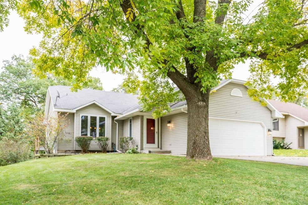 Welcome home! One-story walkout, loaded with taste