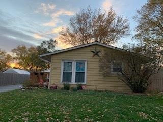 1010 Tacoma St, Carpentersville, IL 60110 - photo 1