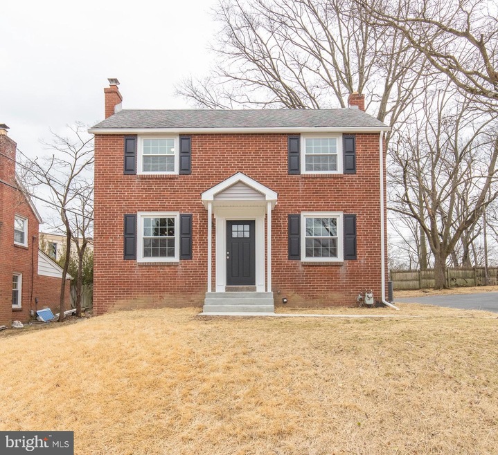 8 Myrtle Ave, Havertown, PA 19083 - photo 1