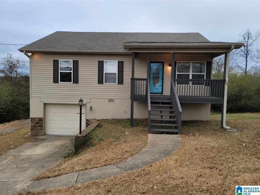 2800 8th St NE, Center Point, AL 35215 - photo 1