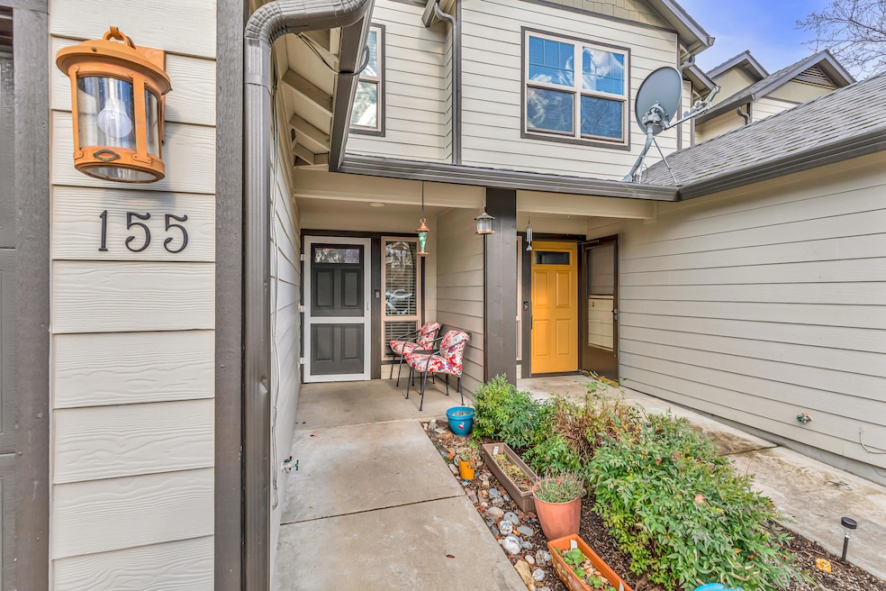 155 Casey Way, Central Point, OR 97502 - photo 1