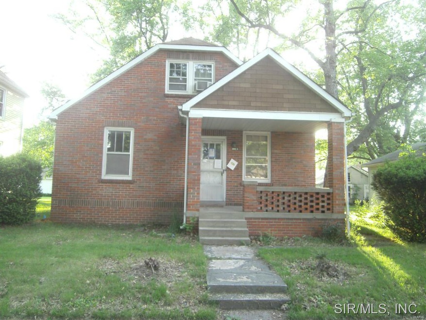 1814 OLIVE STREET, HIGHLAND