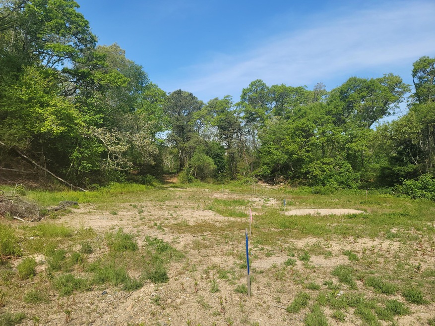 63 N Falmouth Hwy, North Falmouth, MA 2556 - photo 1