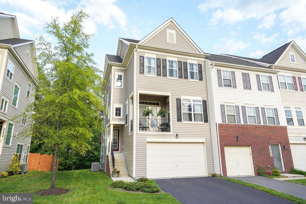 25242 Demilton Terrace, Chantilly, VA 20152 - photo 1