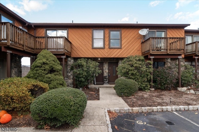 1 Brookside Heights Unit 1C, Wanaque, NJ 07465 MLS 3876116