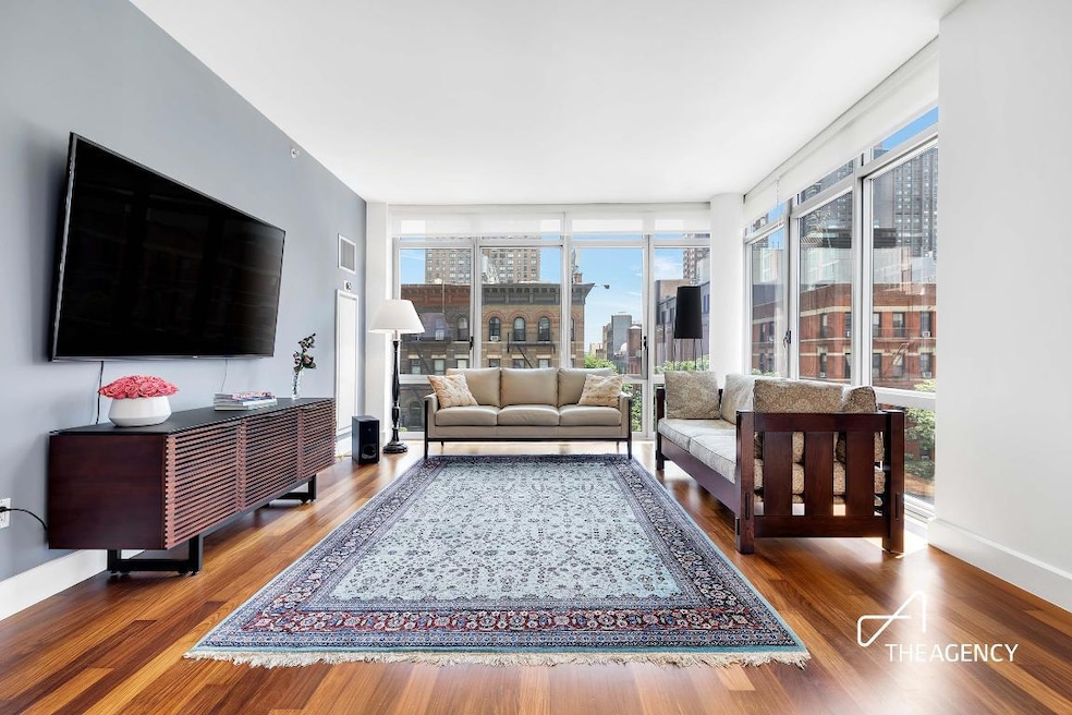 Sold $1,295,000 • Co-Listing Agent