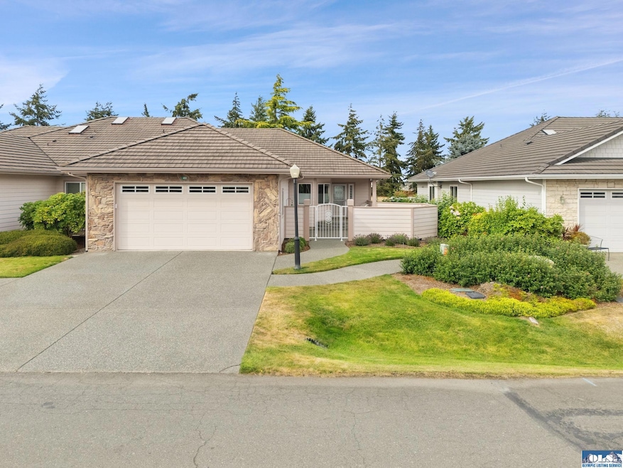 Pending $499,950 • Co-Listing Agent