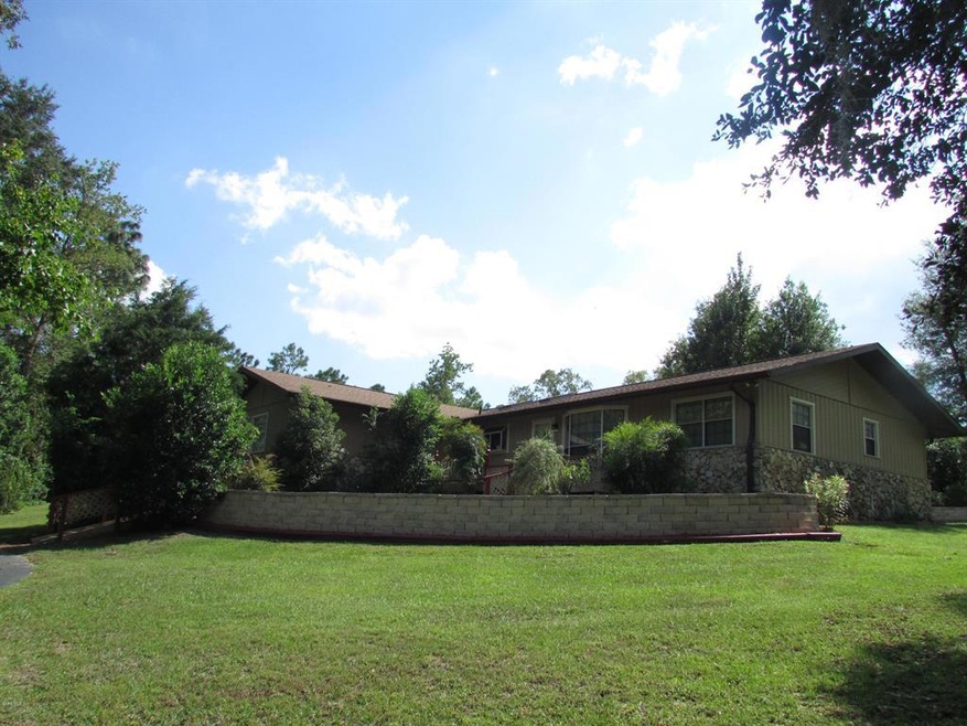 8220 SW 209th Ct Rd, Dunnellon, FL 34431 - photo 1
